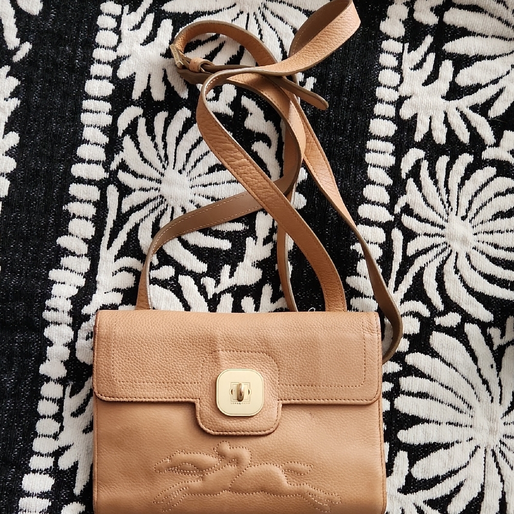Longchamp Tan Leather Crossbody with Gold-Tone Clasp
